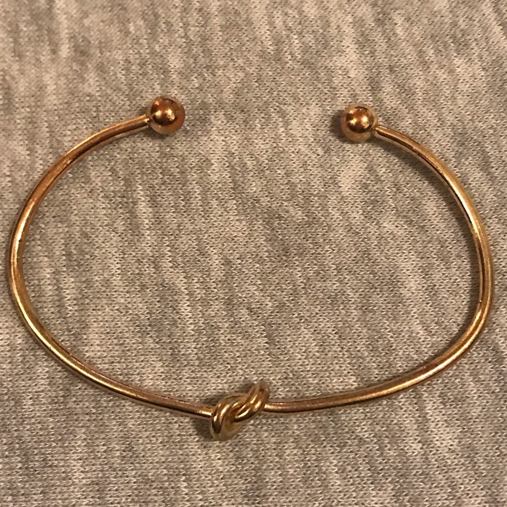 Gold bracelet